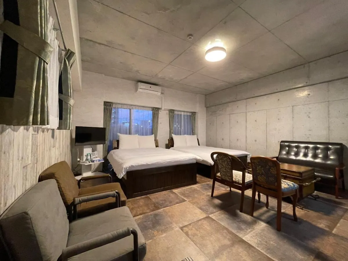 Wolf Pack Apartment 21 Osaka
